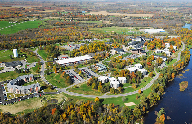 A Look inside SUNY Canton University - Virtual Tour - Extreme Networks ...